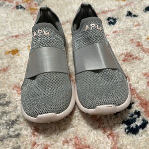 APL Techloom Bliss sneaker